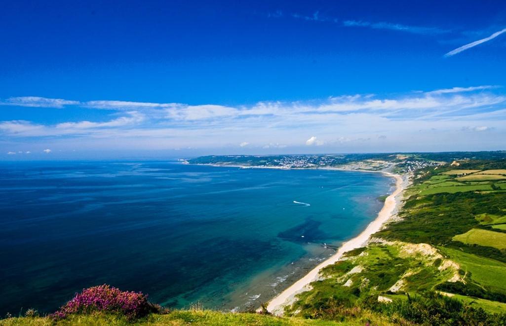 The Retreat, Own Hot Tub, Romantic Escape, Near Lyme Regis Exterior foto